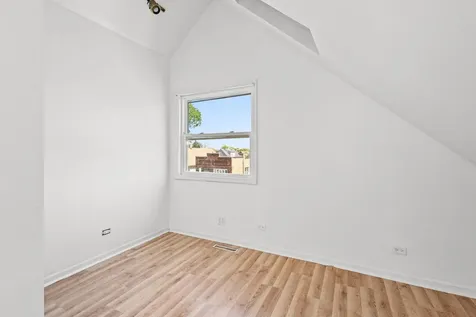 5230 South Lockwood Avenue Chicago IL 60638