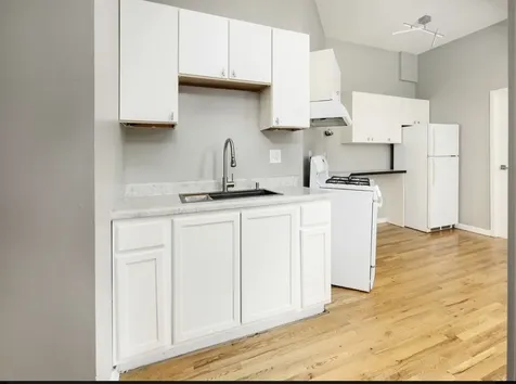1303 West Ohio Street Chicago IL 60642