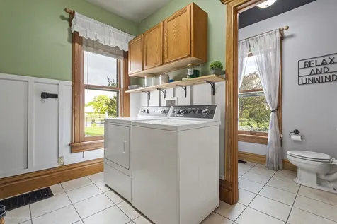 245 North Cedar Street Leland IL 60531