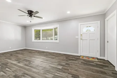 2908 26TH Street Moline IL 61265