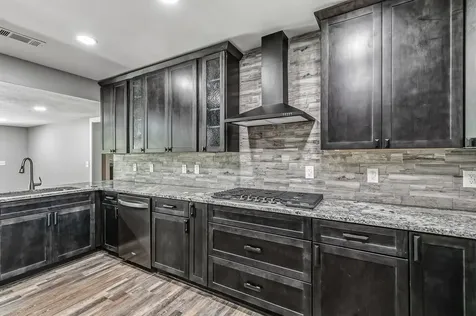 2908 26TH Street Moline IL 61265