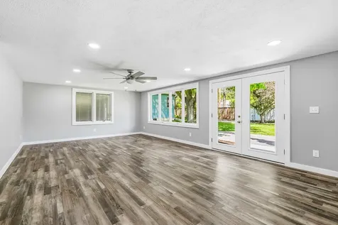 2908 26TH Street Moline IL 61265