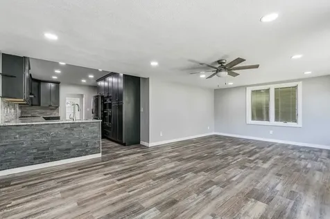 2908 26TH Street Moline IL 61265