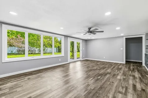 2908 26TH Street Moline IL 61265