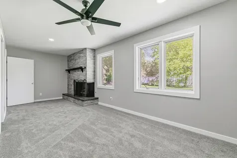 2908 26TH Street Moline IL 61265
