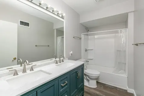 2908 26TH Street Moline IL 61265