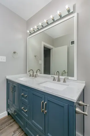 2908 26TH Street Moline IL 61265