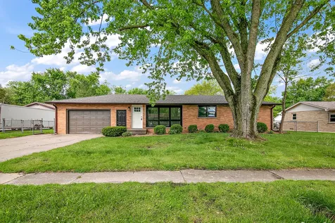 112 North El Dorado Drive Kankakee IL 60901