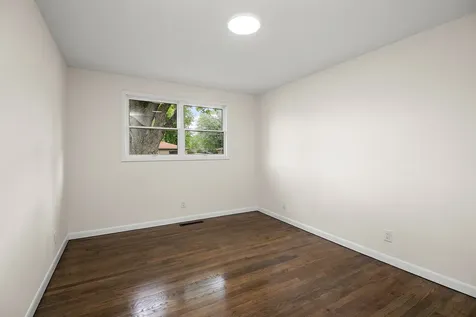 112 North El Dorado Drive Kankakee IL 60901