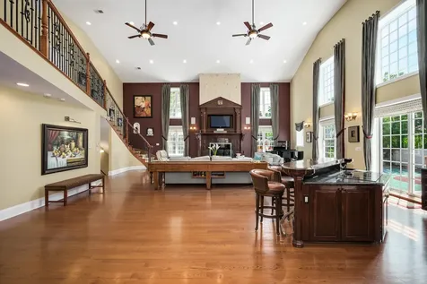 2851 West Rascher Avenue Chicago IL 60625