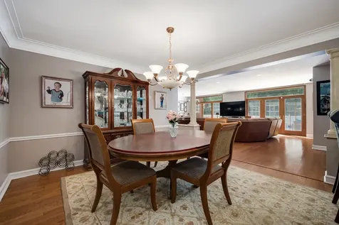 2851 West Rascher Avenue Chicago IL 60625