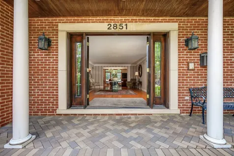 2851 West Rascher Avenue Chicago IL 60625