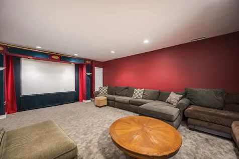 2851 West Rascher Avenue Chicago IL 60625