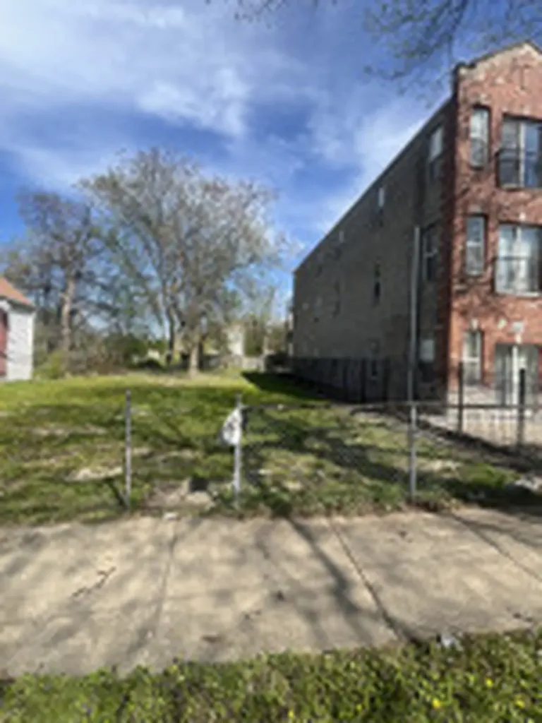1417 South Kenneth Avenue Chicago IL 60623
