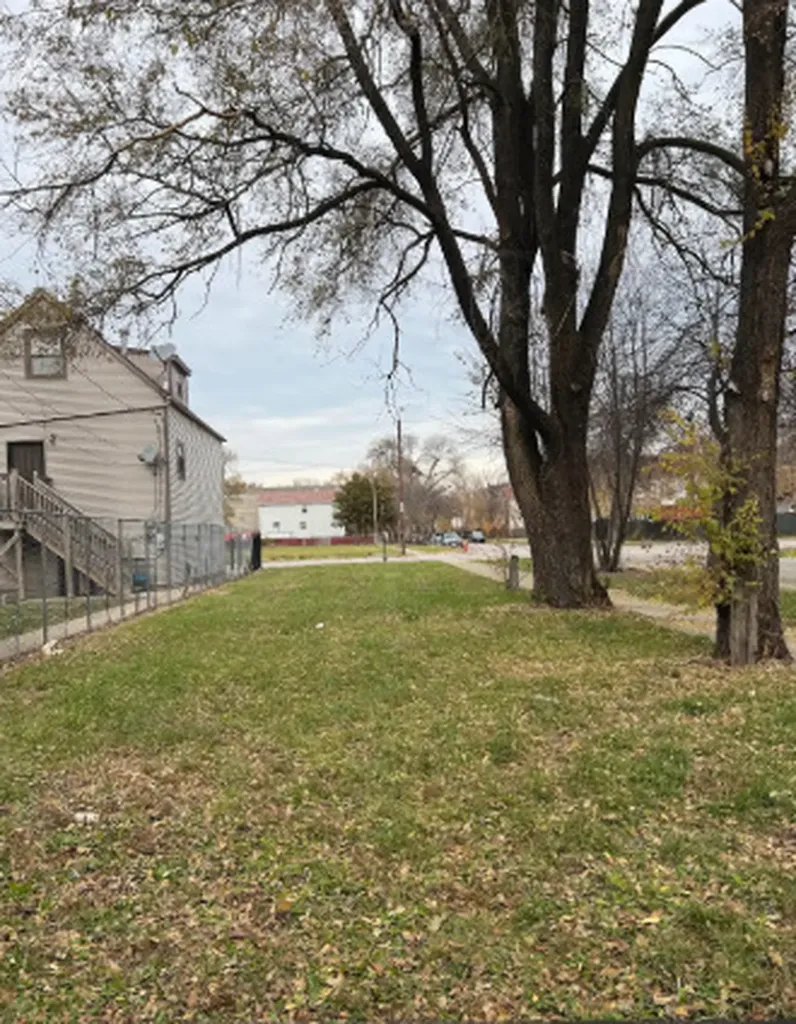 4104 West 16th Street Chicago IL 60623