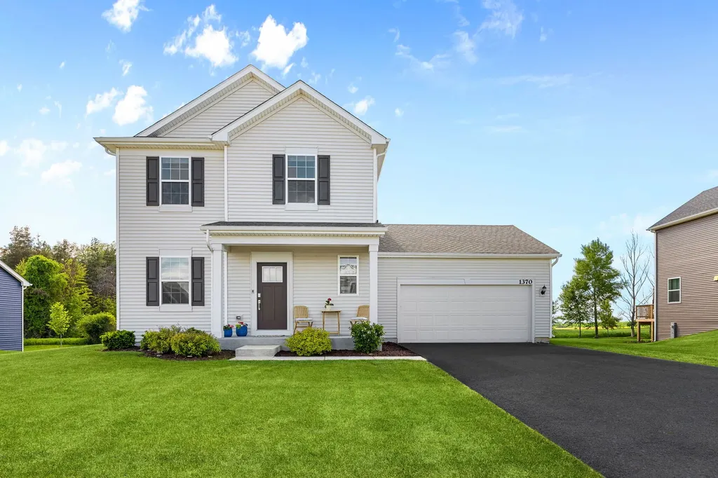 1370 Highbrook Avenue Hampshire IL 60140
