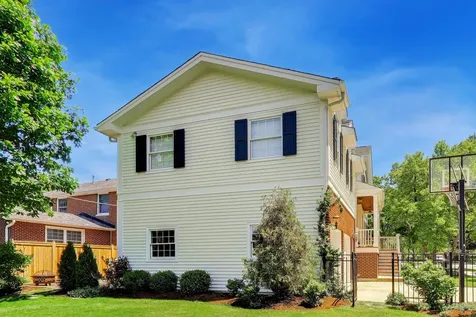 418 South Na Wa Ta Avenue Mount Prospect IL 60056