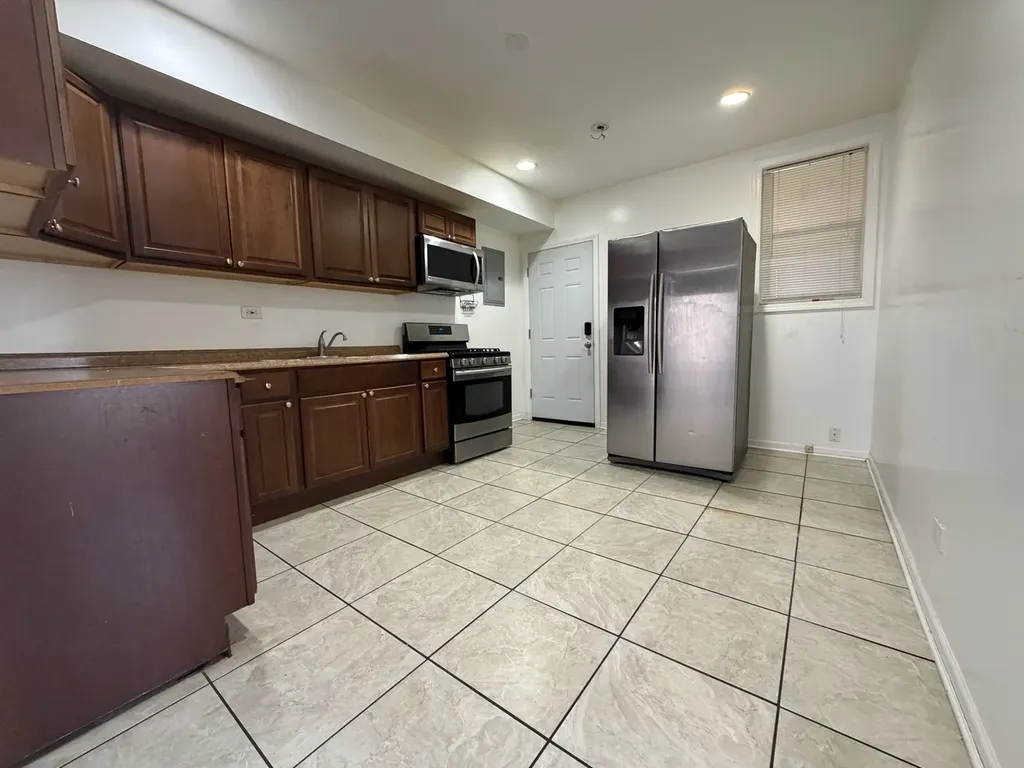 4900 West Hubbard Street Chicago IL 60644