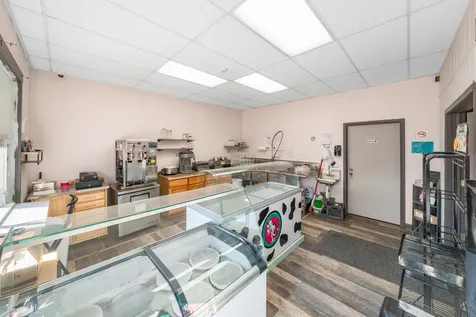 207 W Si Johnson Street Sheridan IL 60551