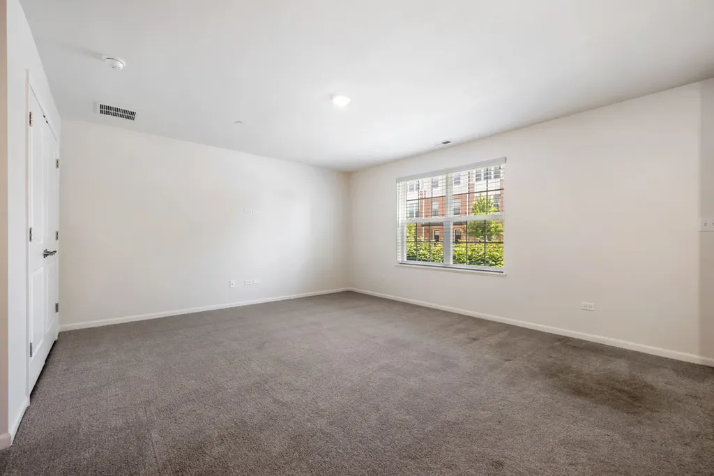 2961 Reflection Drive Naperville IL 60564