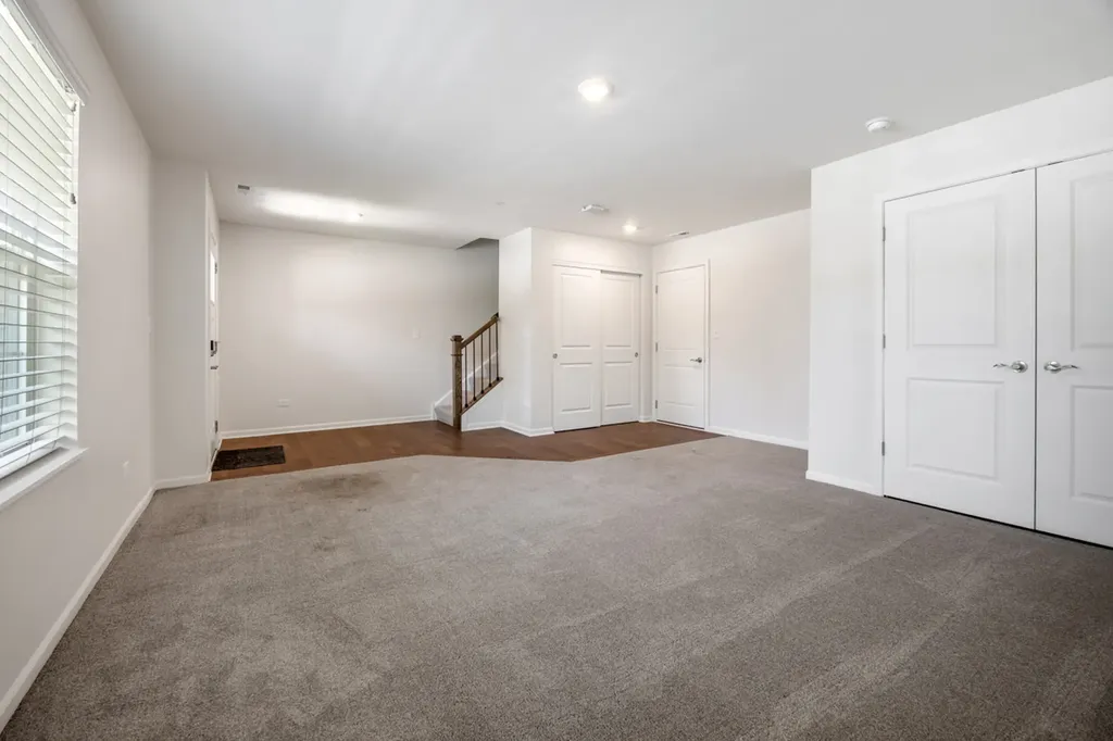 2961 Reflection Drive Naperville IL 60564