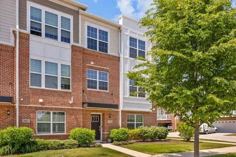 2961 Reflection Drive Naperville IL 60564
