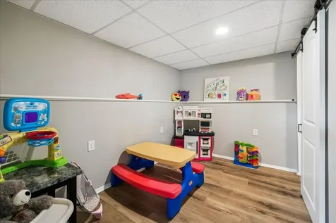 18508 West Woodland Terrace Gurnee IL 60031
