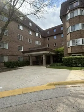 220 South Roselle Road Schaumburg IL 60193