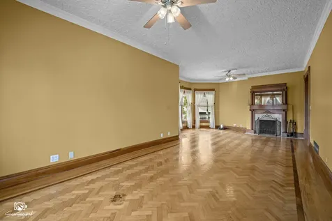 429 Buell Avenue Joliet IL 60435