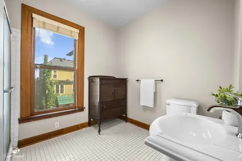 429 Buell Avenue Joliet IL 60435