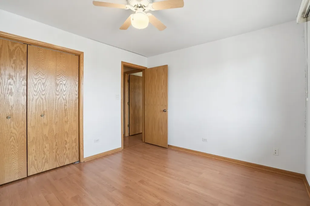 6303 West 63rd Street Chicago IL 60638