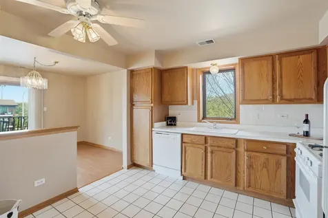 6303 West 63rd Street Chicago IL 60638