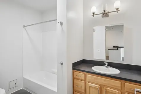 3622 South State Street Chicago IL 60609