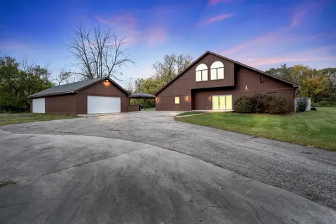 27514 North Forest Garden Road Wauconda IL 60084