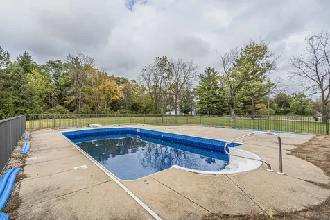 27514 North Forest Garden Road Wauconda IL 60084