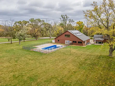 27514 North Forest Garden Road Wauconda IL 60084