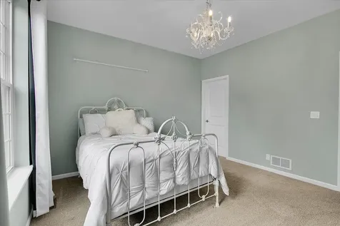 1131 Clearwater Drive Yorkville IL 60560