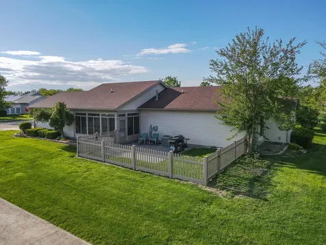 1602 Amhurst Way Bourbonnais IL 60914