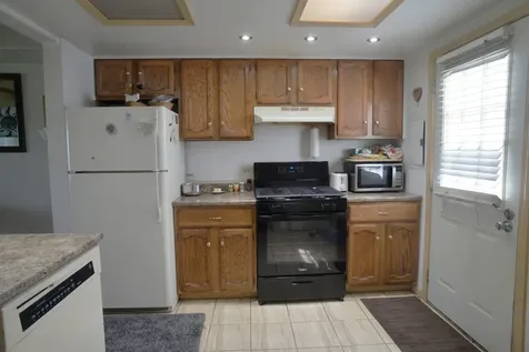 375 Meadow Green Lane Round Lake Beach IL 60073