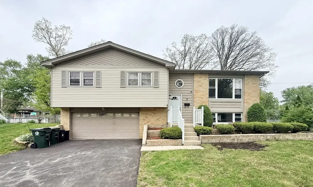3 Catalpa Court Woodridge IL 60517
