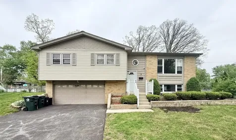 3 Catalpa Court Woodridge IL 60517