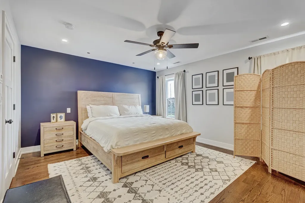 5347 South Melvina Avenue Chicago IL 60638