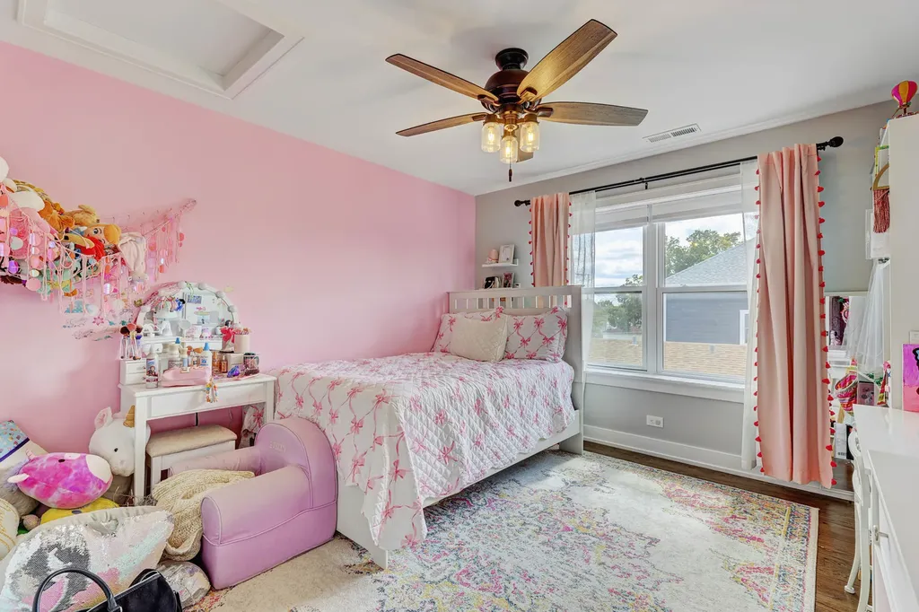 5347 South Melvina Avenue Chicago IL 60638
