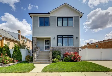 5347 South Melvina Avenue Chicago IL 60638