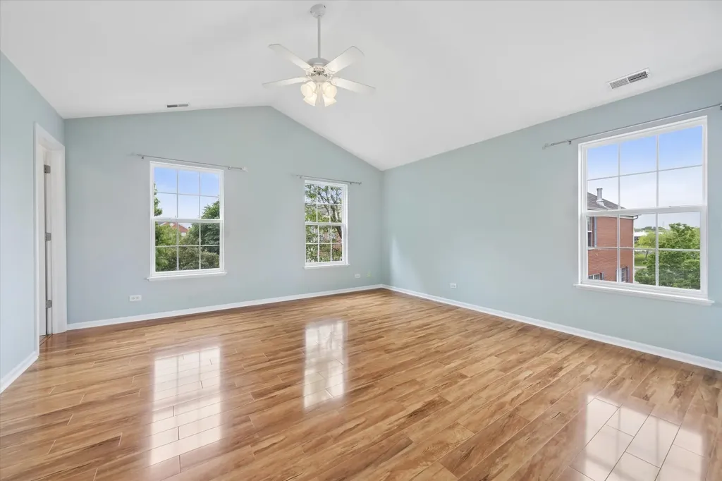 4144 Milford Lane Aurora IL 60504