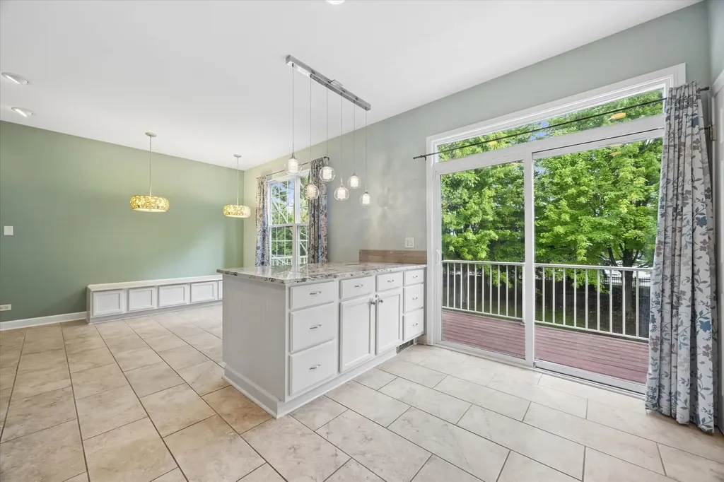 4144 Milford Lane Aurora IL 60504