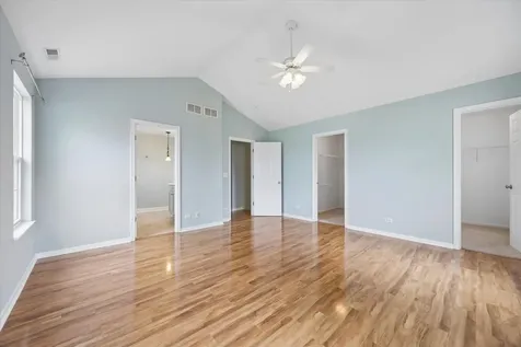 4144 Milford Lane Aurora IL 60504