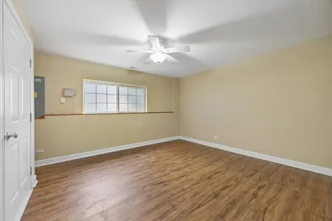 4144 Milford Lane Aurora IL 60504