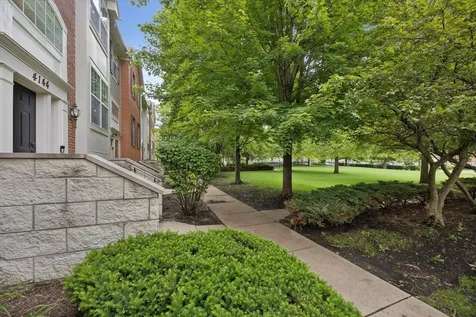 4144 Milford Lane Aurora IL 60504