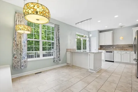 4144 Milford Lane Aurora IL 60504